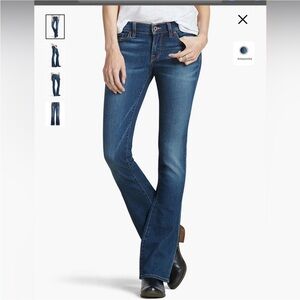 Lucky Brand Women's Classic Blue Boot Cut Jeans